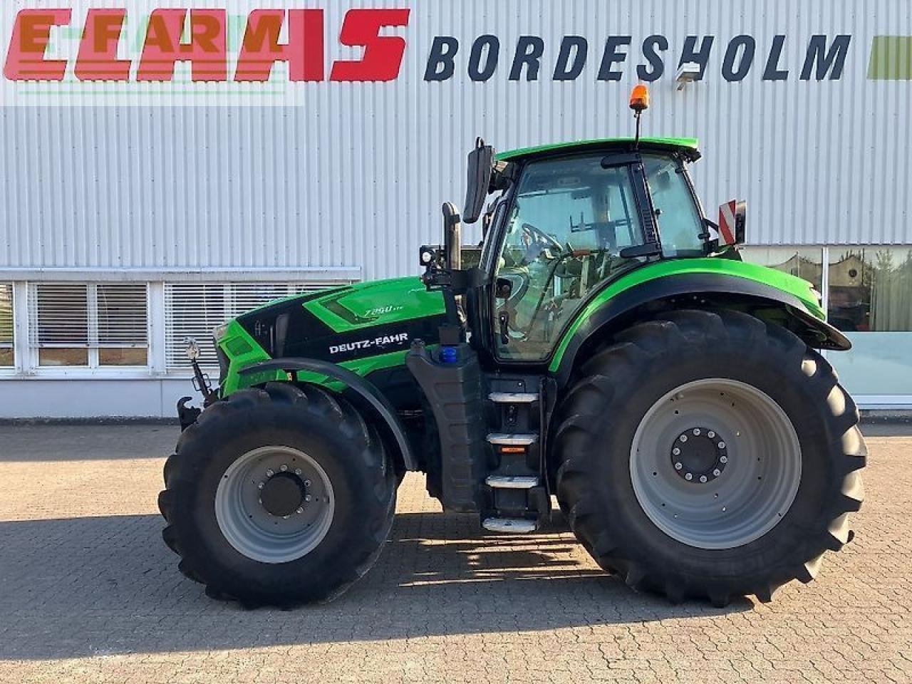 Deutz-Fahr agrotron 7250 ttv TTV - Traktor: gambar 2 Deutz-Fahr agrotron 7250 ttv TTV - Traktor: gambar 2
