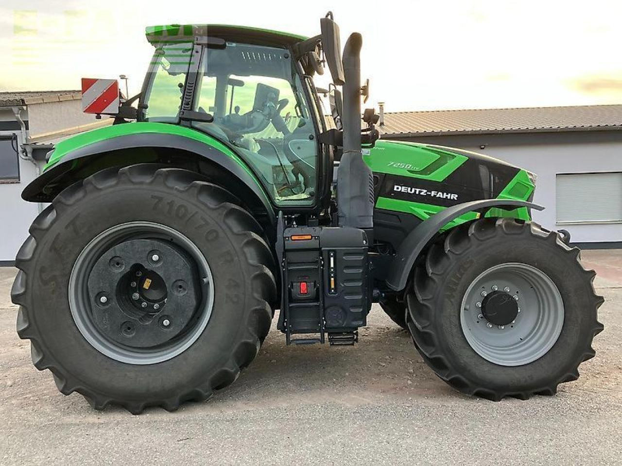 Deutz-Fahr agrotron 7250 ttv TTV - Traktor: gambar 4 Deutz-Fahr agrotron 7250 ttv TTV - Traktor: gambar 4