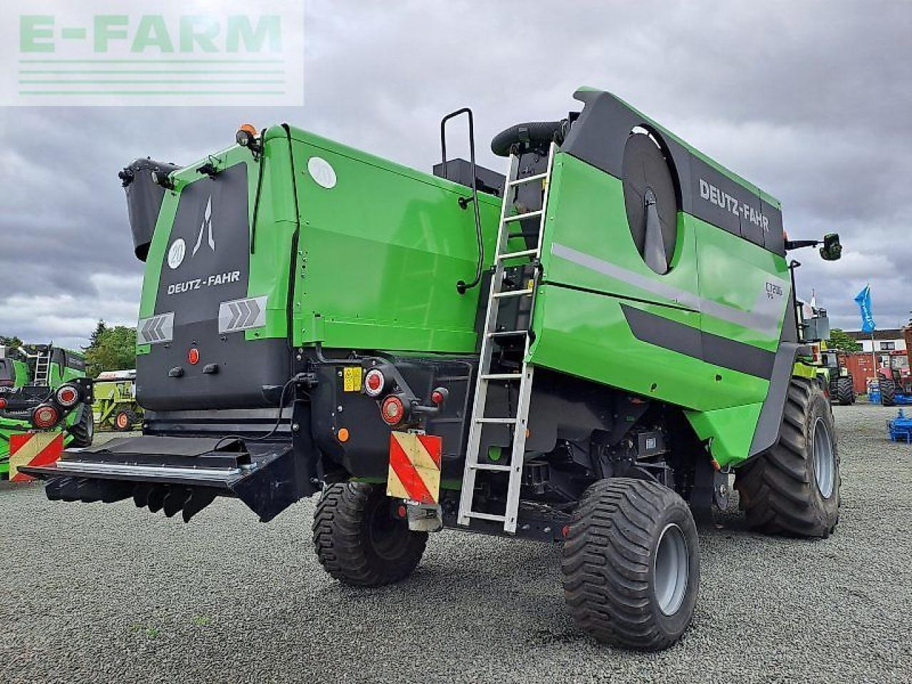 Deutz-Fahr c7206 ts - Pemanen gabungan: gambar 3 Deutz-Fahr c7206 ts - Pemanen gabungan: gambar 3