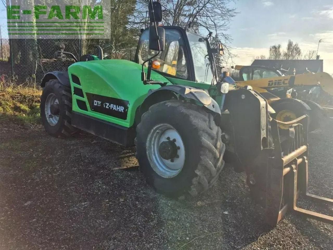 Deutz-Fahr caterpillar agrovector 37.7 - Telehandler: gambar 3 Deutz-Fahr caterpillar agrovector 37.7 - Telehandler: gambar 3