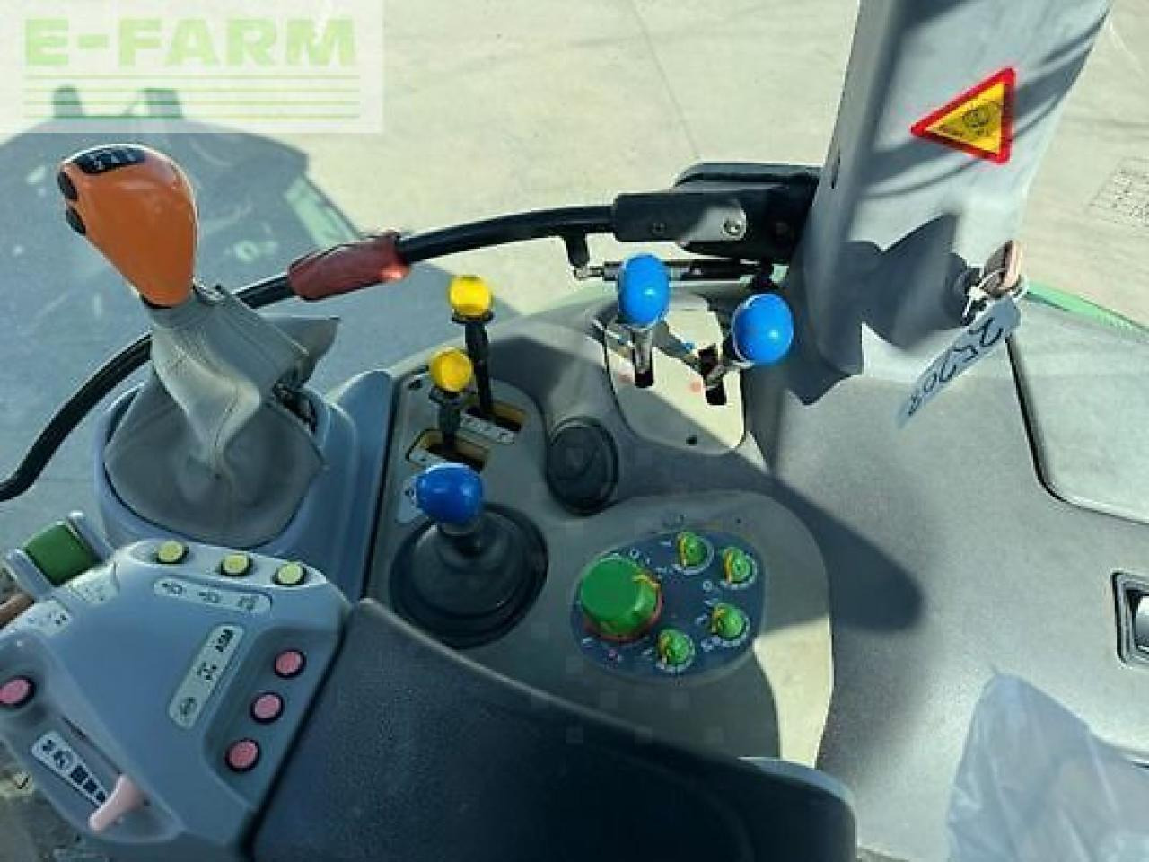 Traktor Deutz-Fahr m640: gambar 8