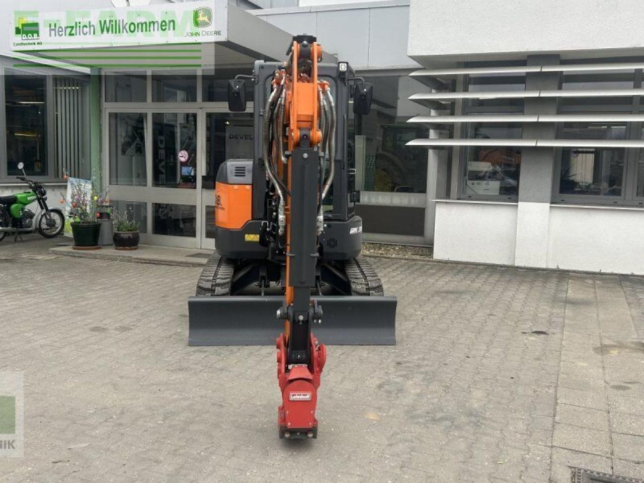 Doosan dx 35z-7 - Ekskavator mini: gambar 3 Doosan dx 35z-7 - Ekskavator mini: gambar 3