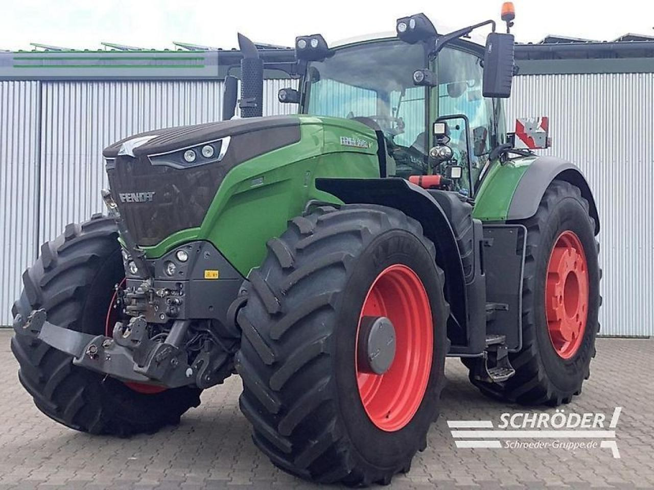 Fendt 1050 vario s4 profi plus ProfiPlus - Traktor: gambar 1 Fendt 1050 vario s4 profi plus ProfiPlus - Traktor: gambar 1