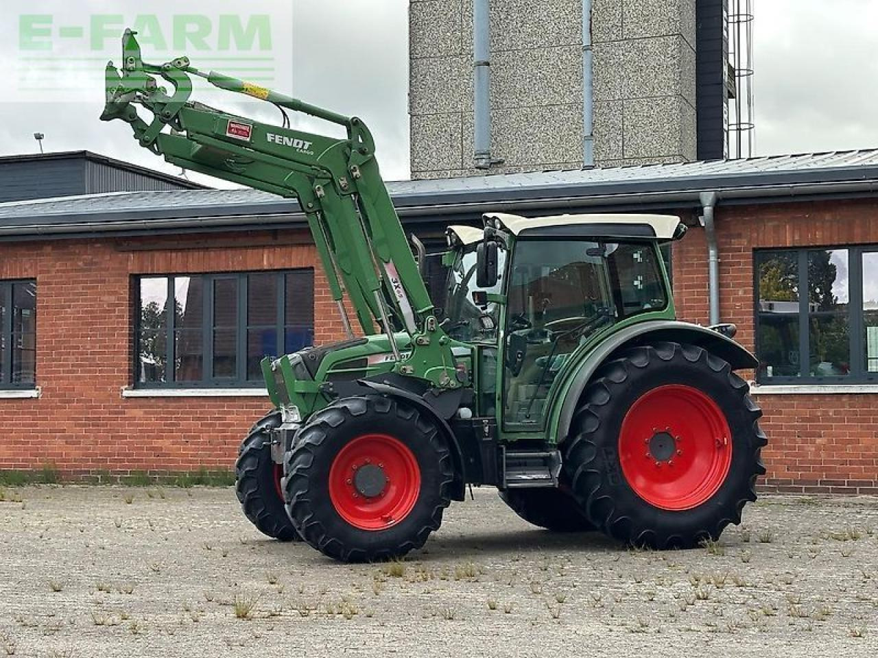 Fendt 209 s vario *frontlader fendt cargo 3x65* - Traktor: gambar 3 Fendt 209 s vario *frontlader fendt cargo 3x65* - Traktor: gambar 3