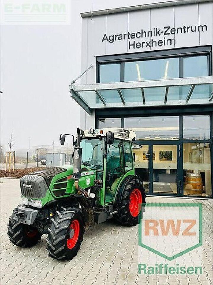 Fendt 210 v vario - Traktor: gambar 2 Fendt 210 v vario - Traktor: gambar 2