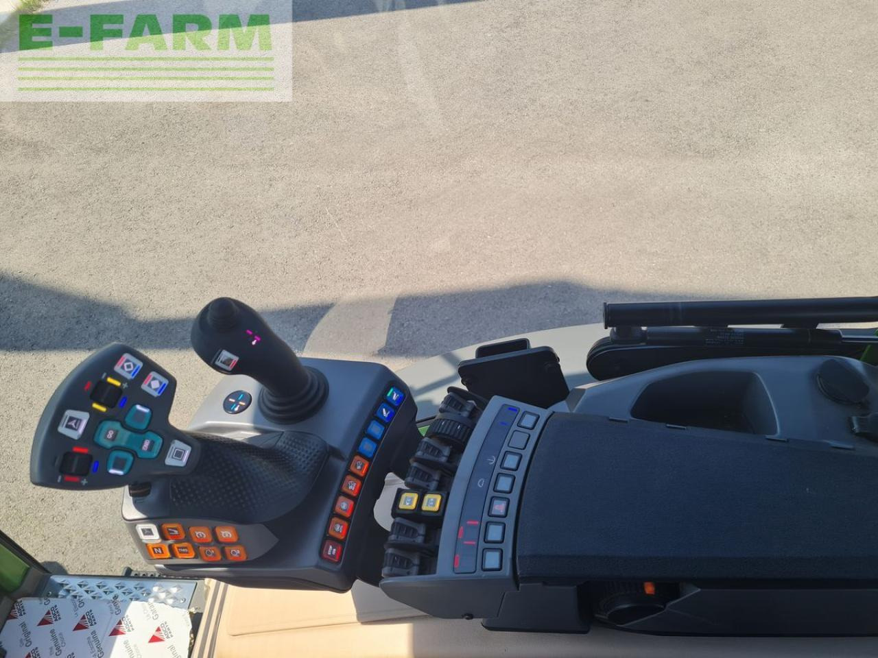 Traktor Fendt 211 vario f F: gambar 9