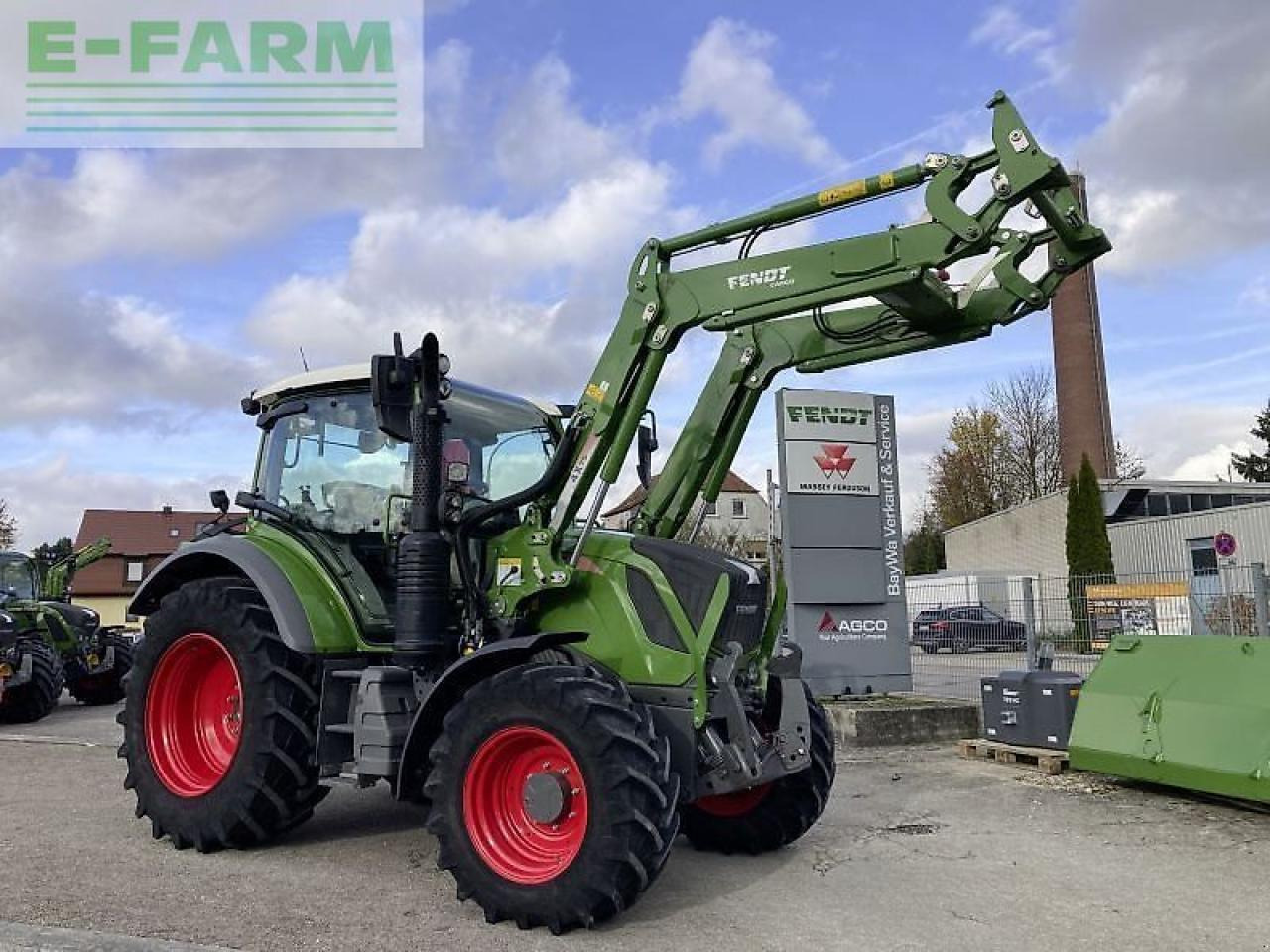 Fendt 311 vario s4 profi plus ProfiPlus - Traktor: gambar 1 Fendt 311 vario s4 profi plus ProfiPlus - Traktor: gambar 1