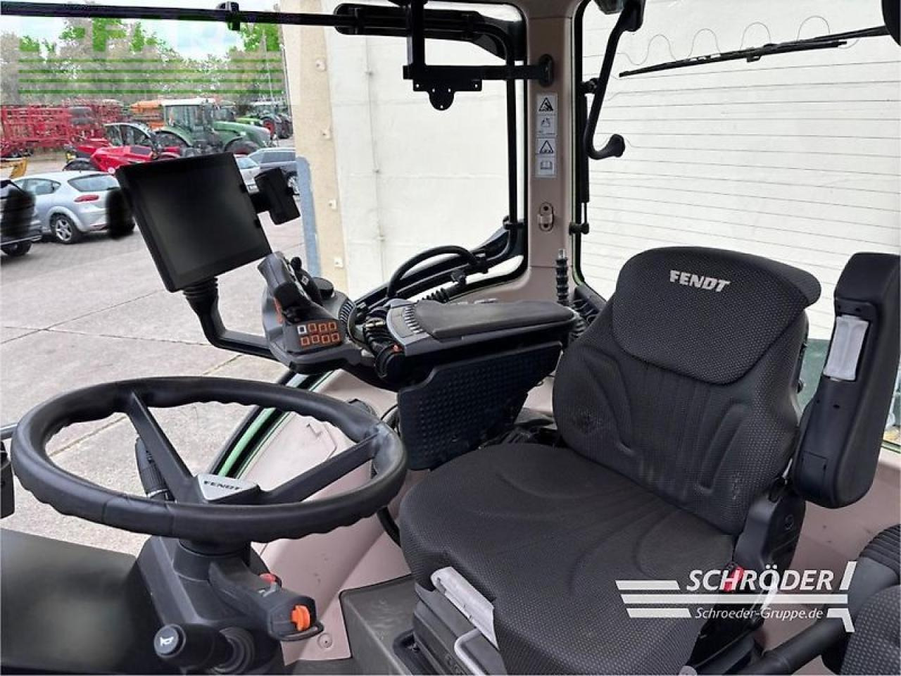Fendt 314 vario gen4 profi plus ProfiPlus - Traktor: gambar 3 Fendt 314 vario gen4 profi plus ProfiPlus - Traktor: gambar 3