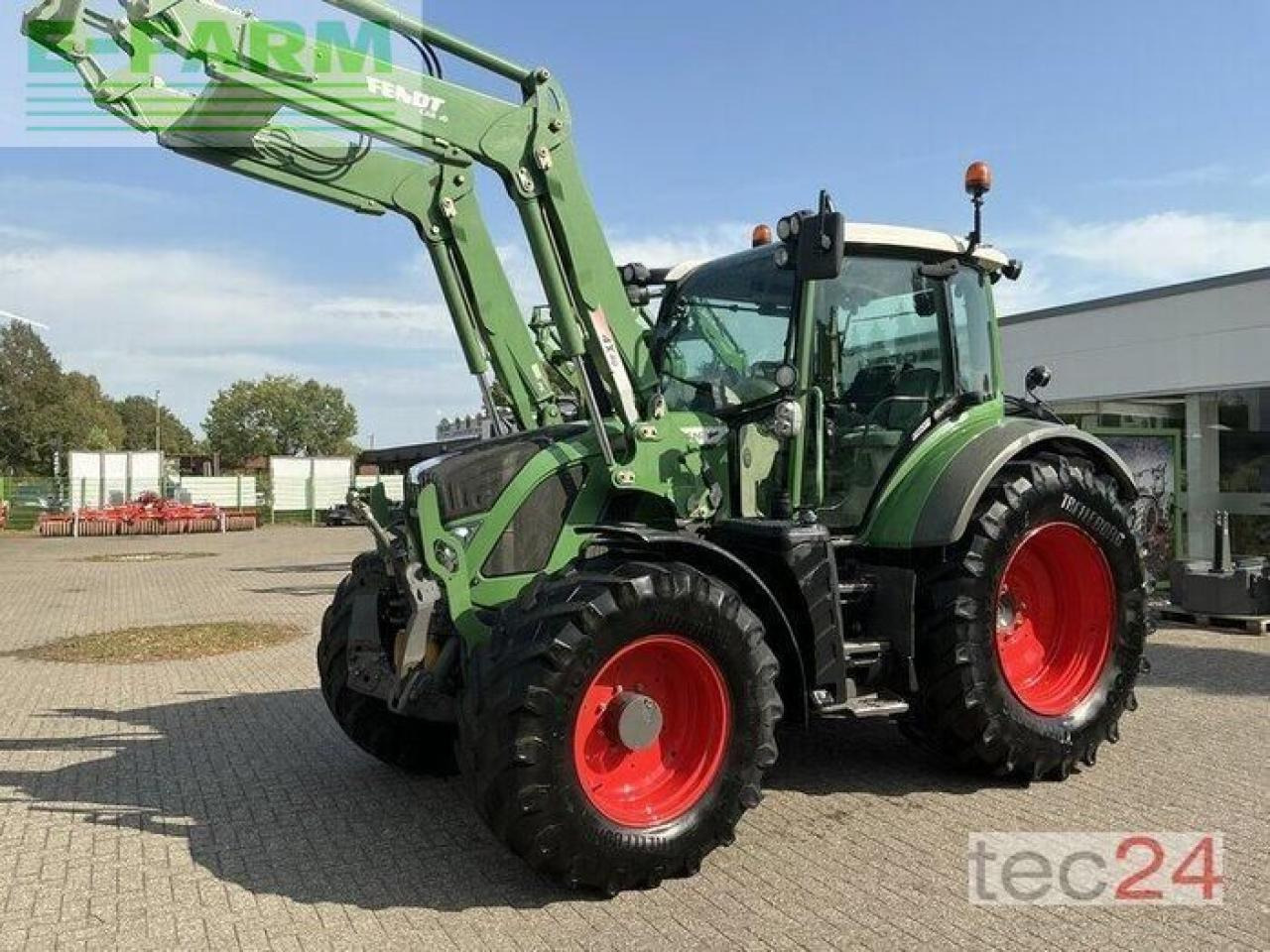 Fendt 516 vario scr profi Profi - Traktor: gambar 1 Fendt 516 vario scr profi Profi - Traktor: gambar 1