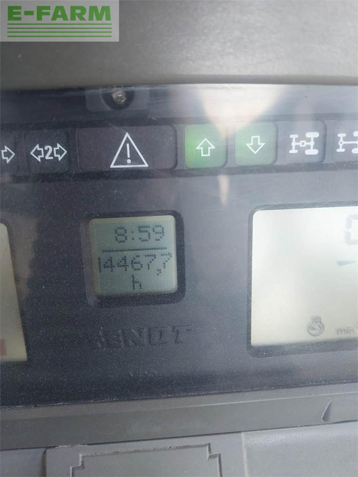 Fendt 711 - Traktor: gambar 4 Fendt 711 - Traktor: gambar 4