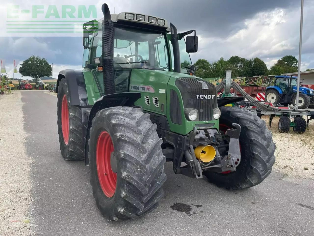 Fendt 718 vario preisreduziert - Traktor: gambar 1 Fendt 718 vario preisreduziert - Traktor: gambar 1