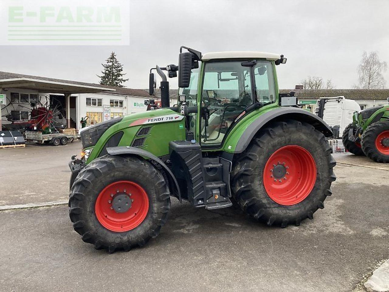 Fendt 718 vario profiplus s4 rtk ProfiPlus - Traktor: gambar 5 Fendt 718 vario profiplus s4 rtk ProfiPlus - Traktor: gambar 5