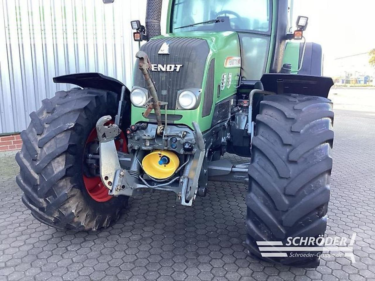 Fendt 718 vario tms - Traktor: gambar 2 Fendt 718 vario tms - Traktor: gambar 2
