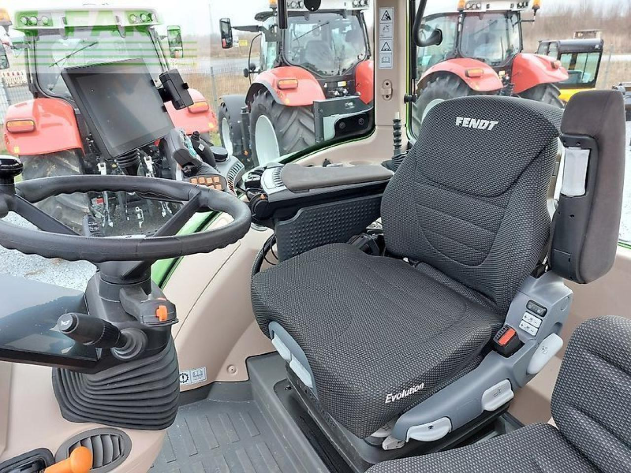 Fendt 720 power plus - Traktor: gambar 5 Fendt 720 power plus - Traktor: gambar 5