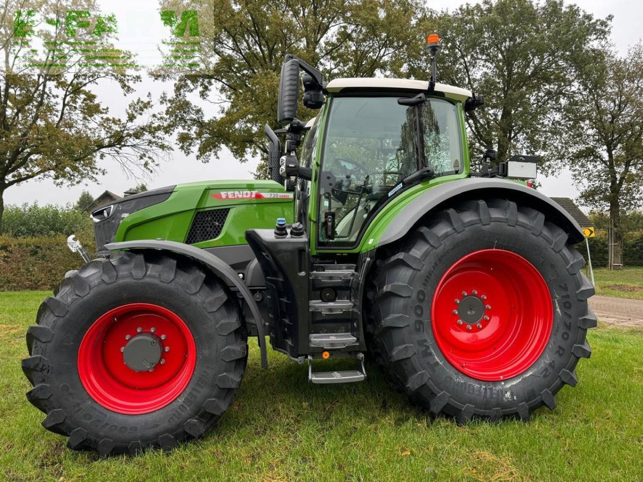 Fendt 720 vario profi+ (gen 7) ProfiPlus - Traktor: gambar 4 Fendt 720 vario profi+ (gen 7) ProfiPlus - Traktor: gambar 4