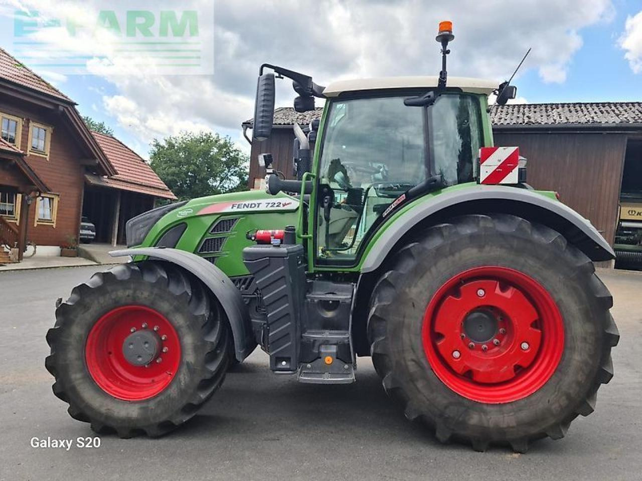 Fendt 722 vario - Traktor: gambar 1 Fendt 722 vario - Traktor: gambar 1