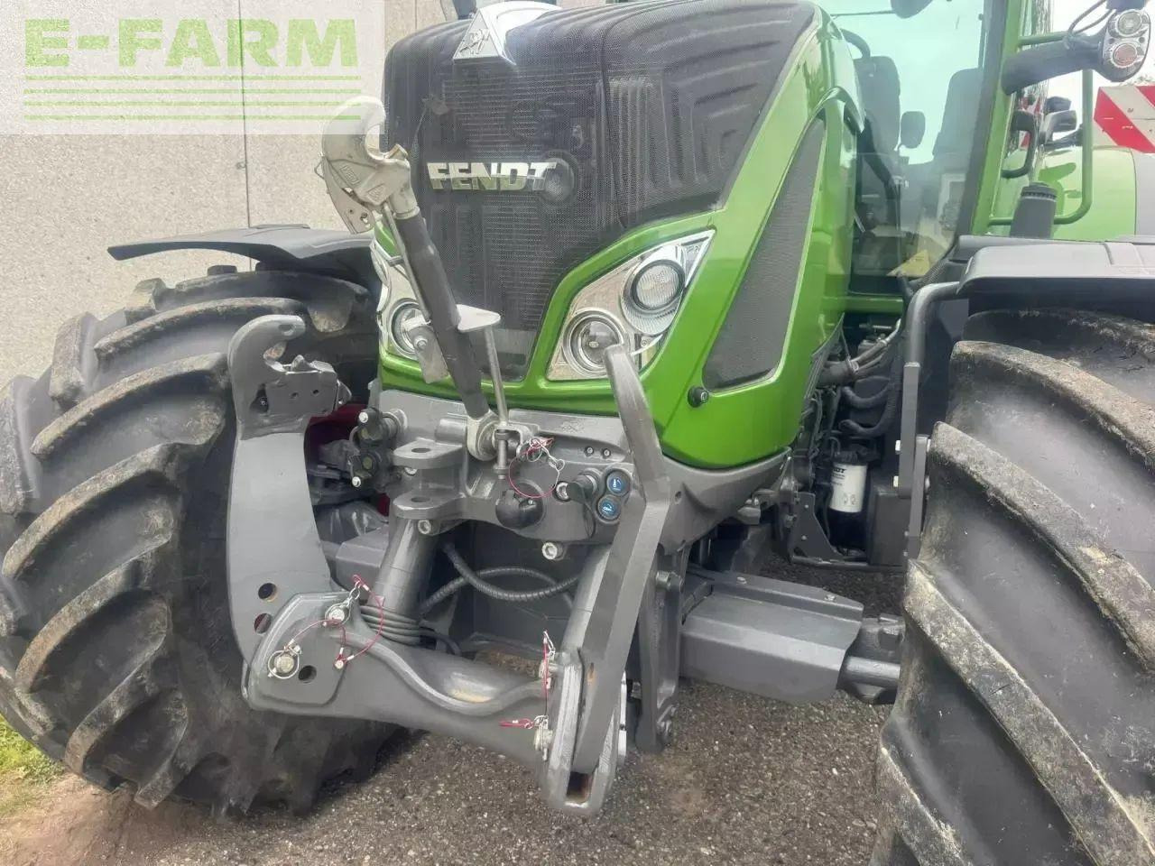 Fendt 724 - Traktor: gambar 3 Fendt 724 - Traktor: gambar 3