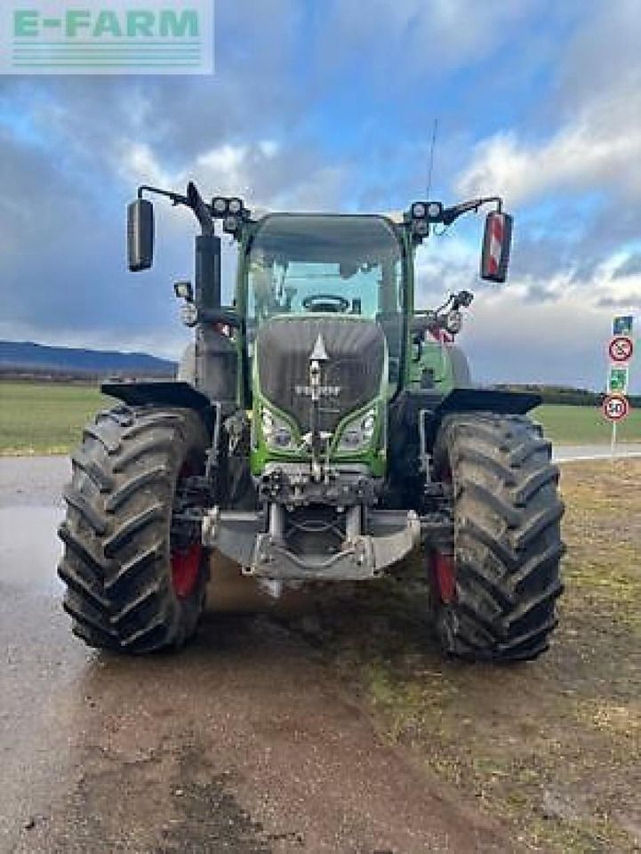 Fendt 724 profi - Traktor: gambar 2 Fendt 724 profi - Traktor: gambar 2