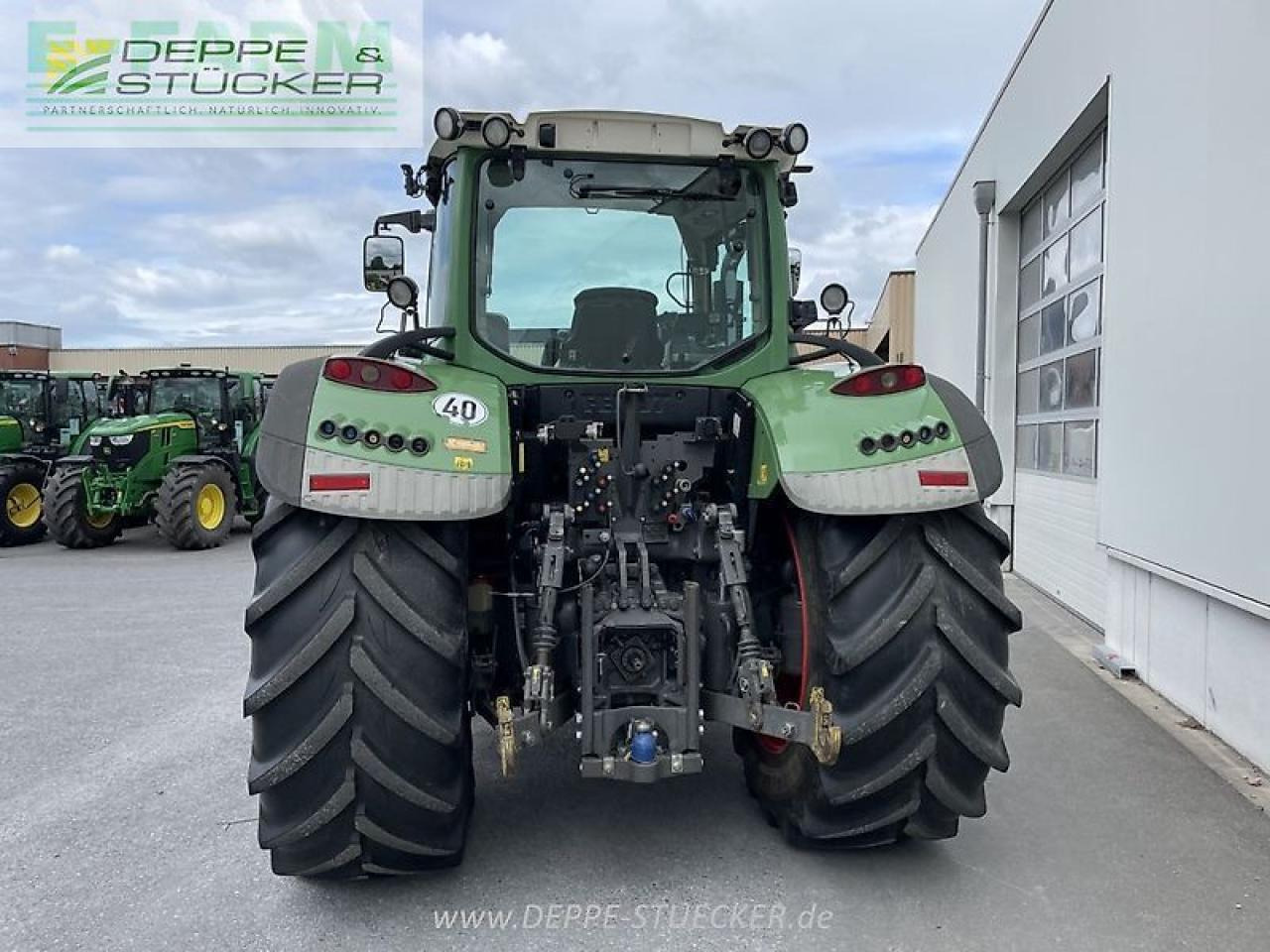 Traktor Fendt 724 profi plus: gambar 13
