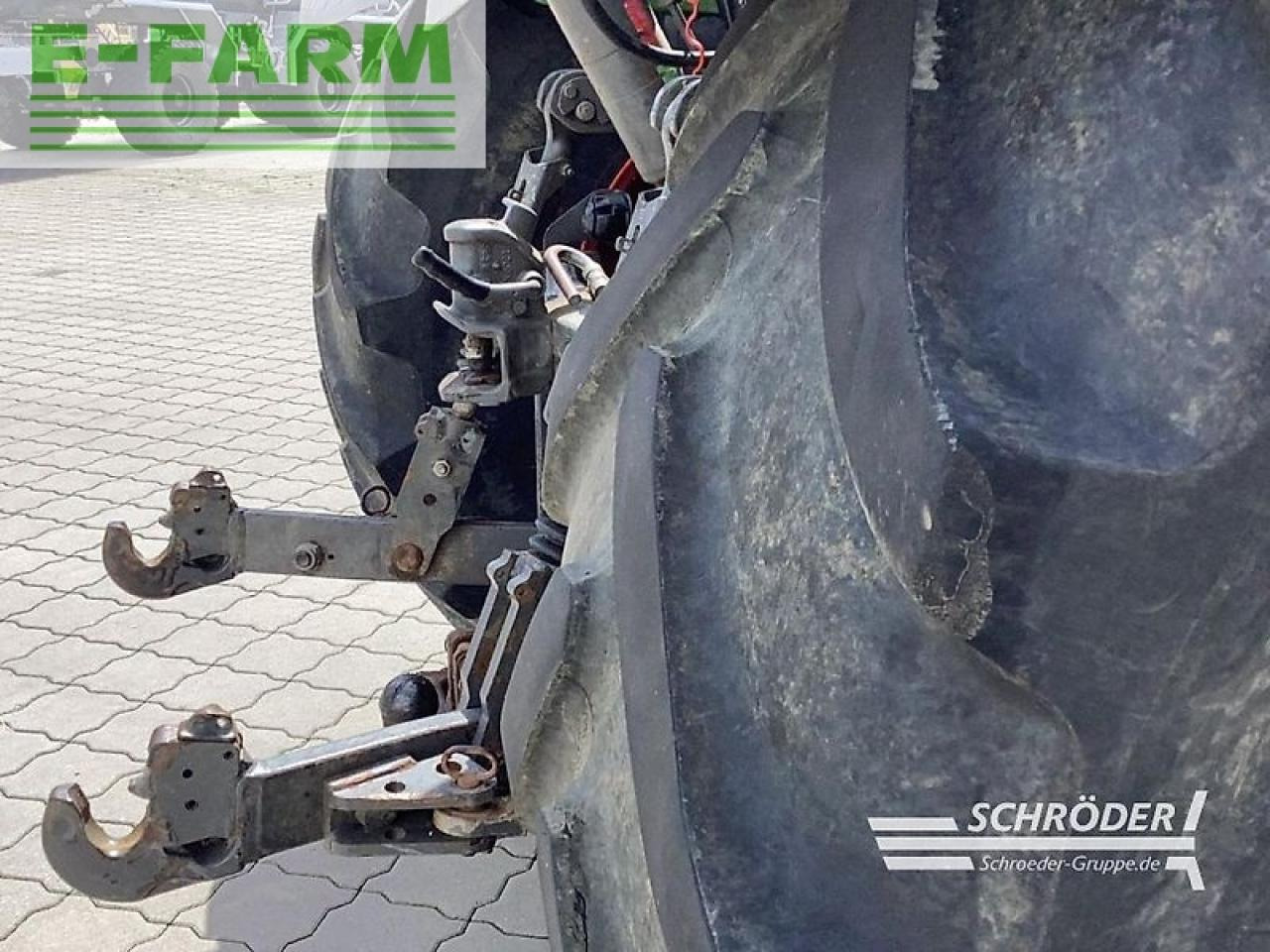 Traktor Fendt 724 s4 profi plus: gambar 10 Traktor Fendt 724 s4 profi plus: gambar 10