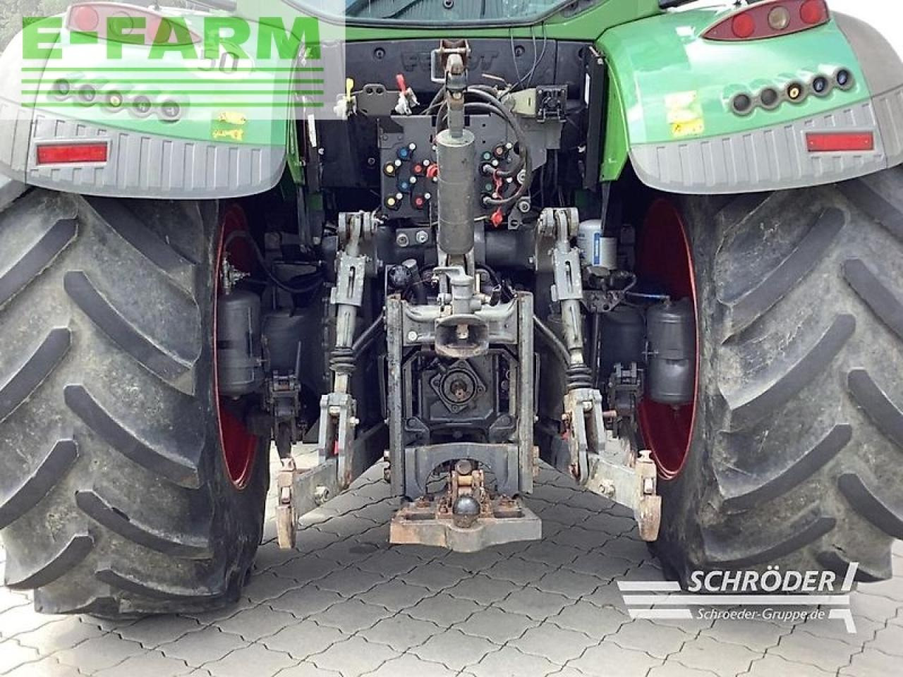 Traktor Fendt 724 s4 profi plus: gambar 6 Traktor Fendt 724 s4 profi plus: gambar 6