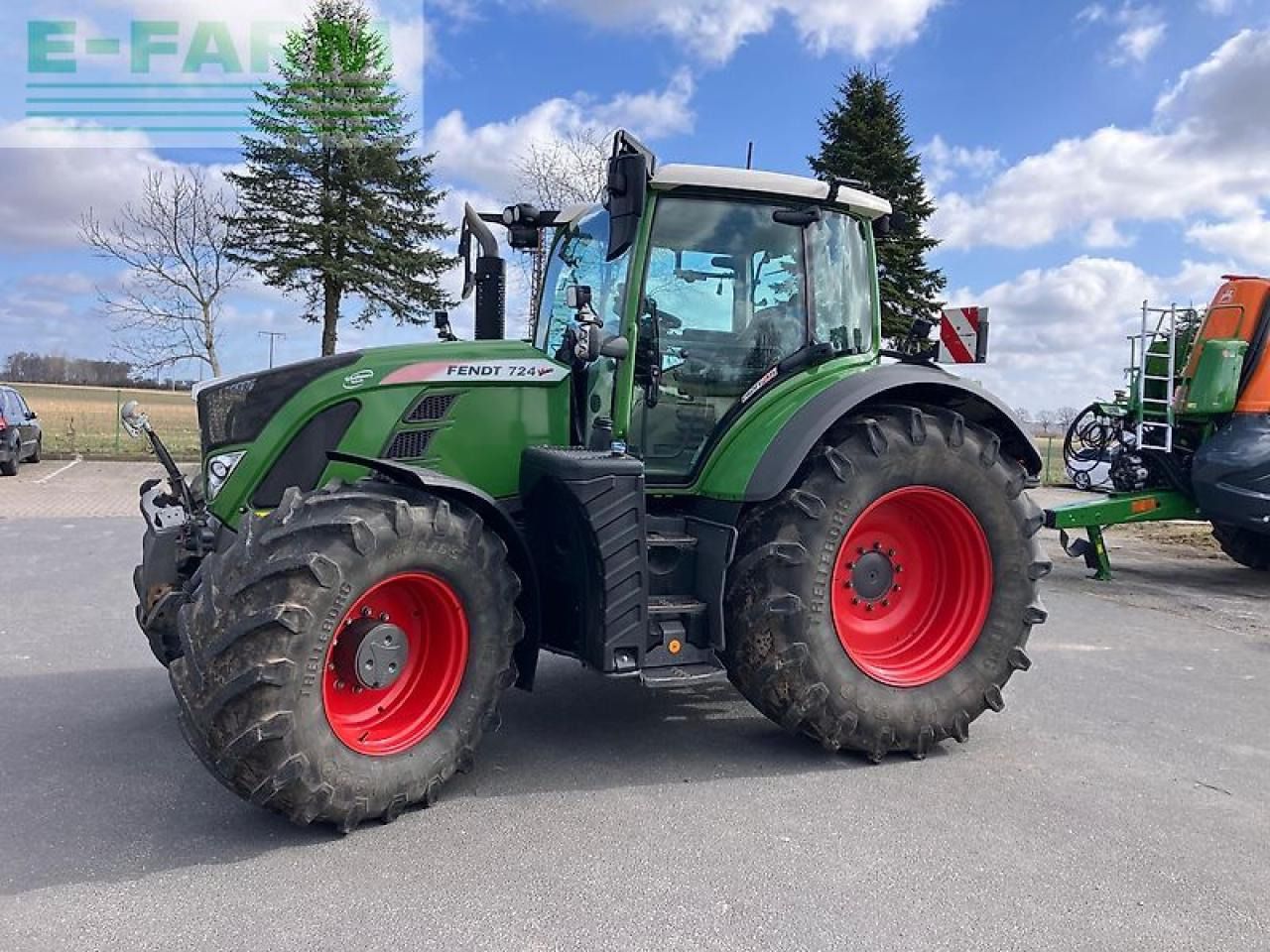 Fendt 724 s4 profi plus *rtk* - Traktor: gambar 2 Fendt 724 s4 profi plus *rtk* - Traktor: gambar 2