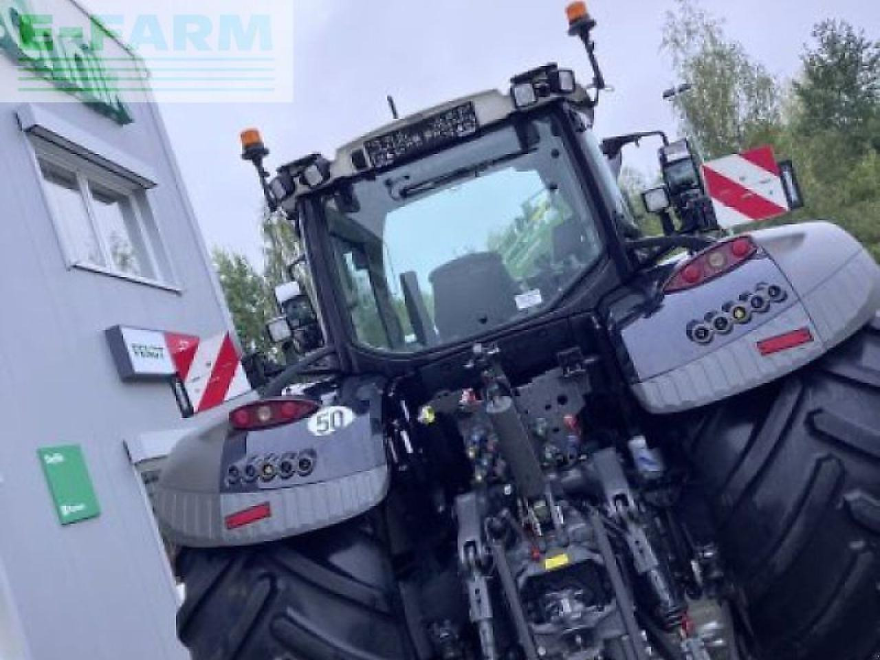 Fendt 724 vario gen6 profi plus - Traktor: gambar 5 Fendt 724 vario gen6 profi plus - Traktor: gambar 5