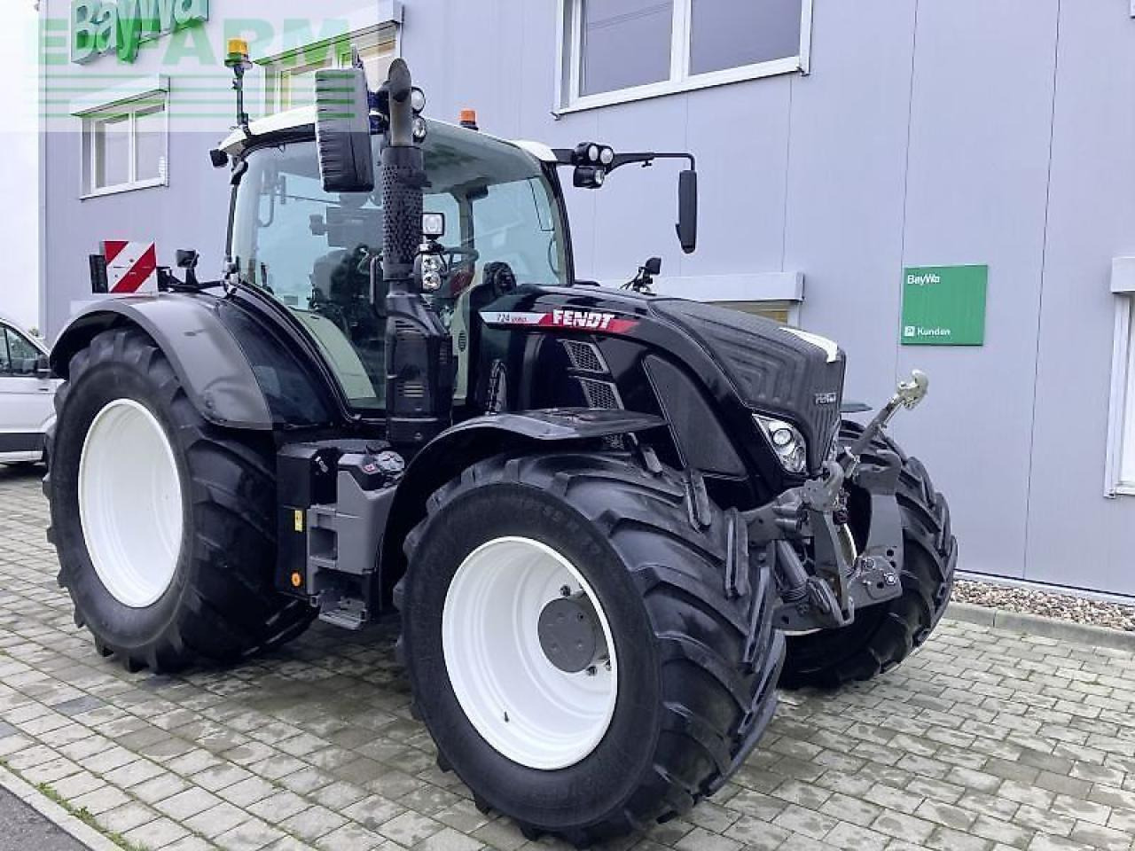 Fendt 724 vario gen6 profi plus - Traktor: gambar 1 Fendt 724 vario gen6 profi plus - Traktor: gambar 1