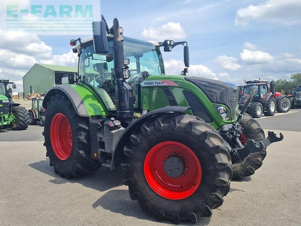 Fendt 724 vario profi+ - Traktor: gambar 4 Fendt 724 vario profi+ - Traktor: gambar 4