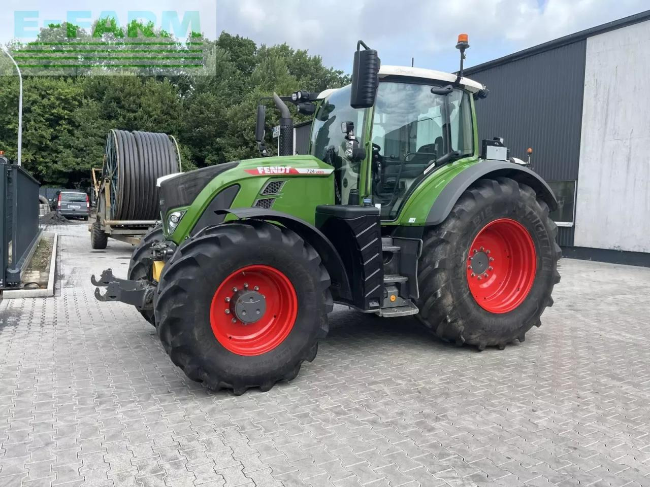 Fendt 724 vario profiplus - Traktor: gambar 1 Fendt 724 vario profiplus - Traktor: gambar 1