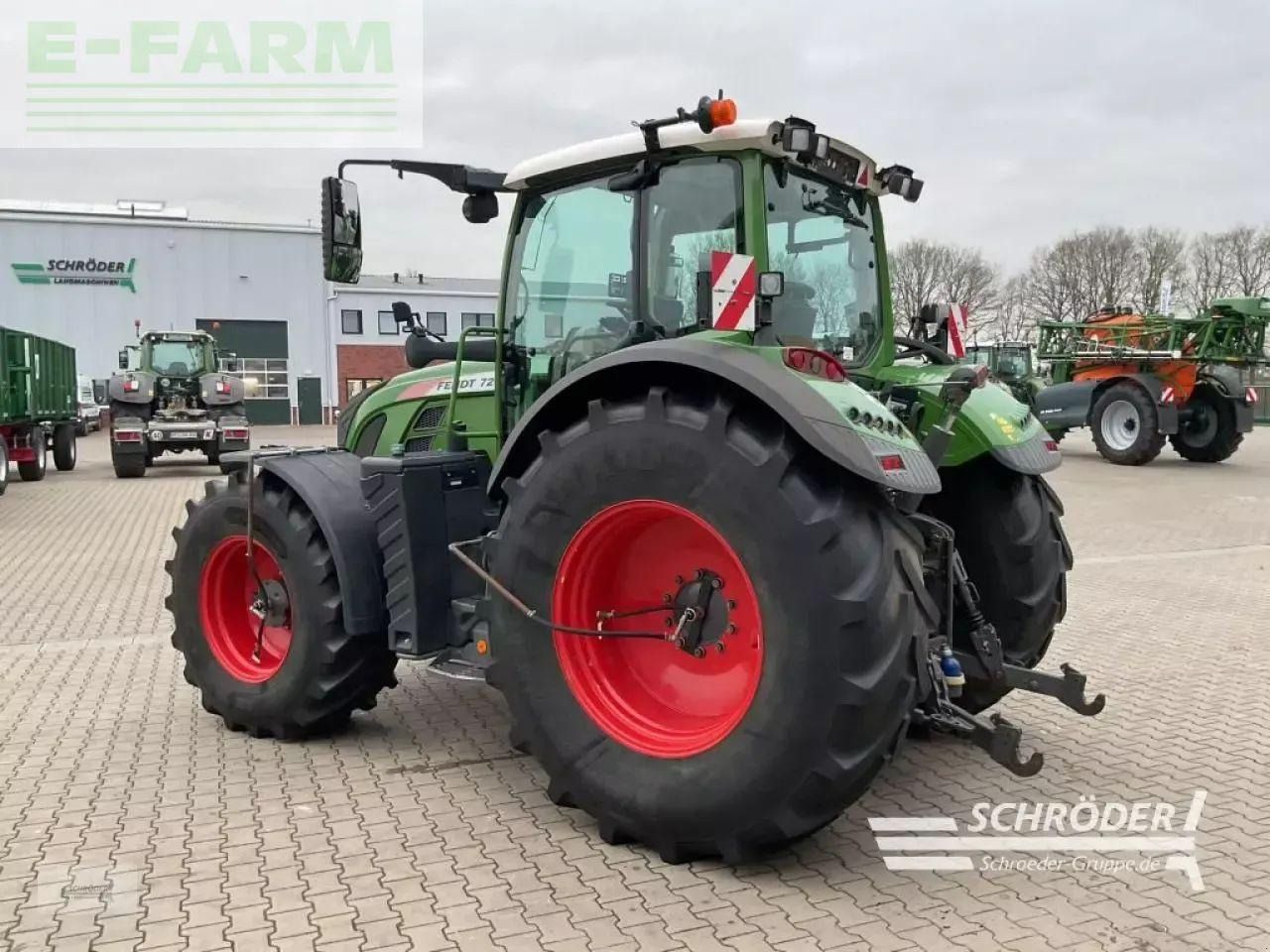 Fendt 724 vario s4 profi plus - Traktor: gambar 3 Fendt 724 vario s4 profi plus - Traktor: gambar 3