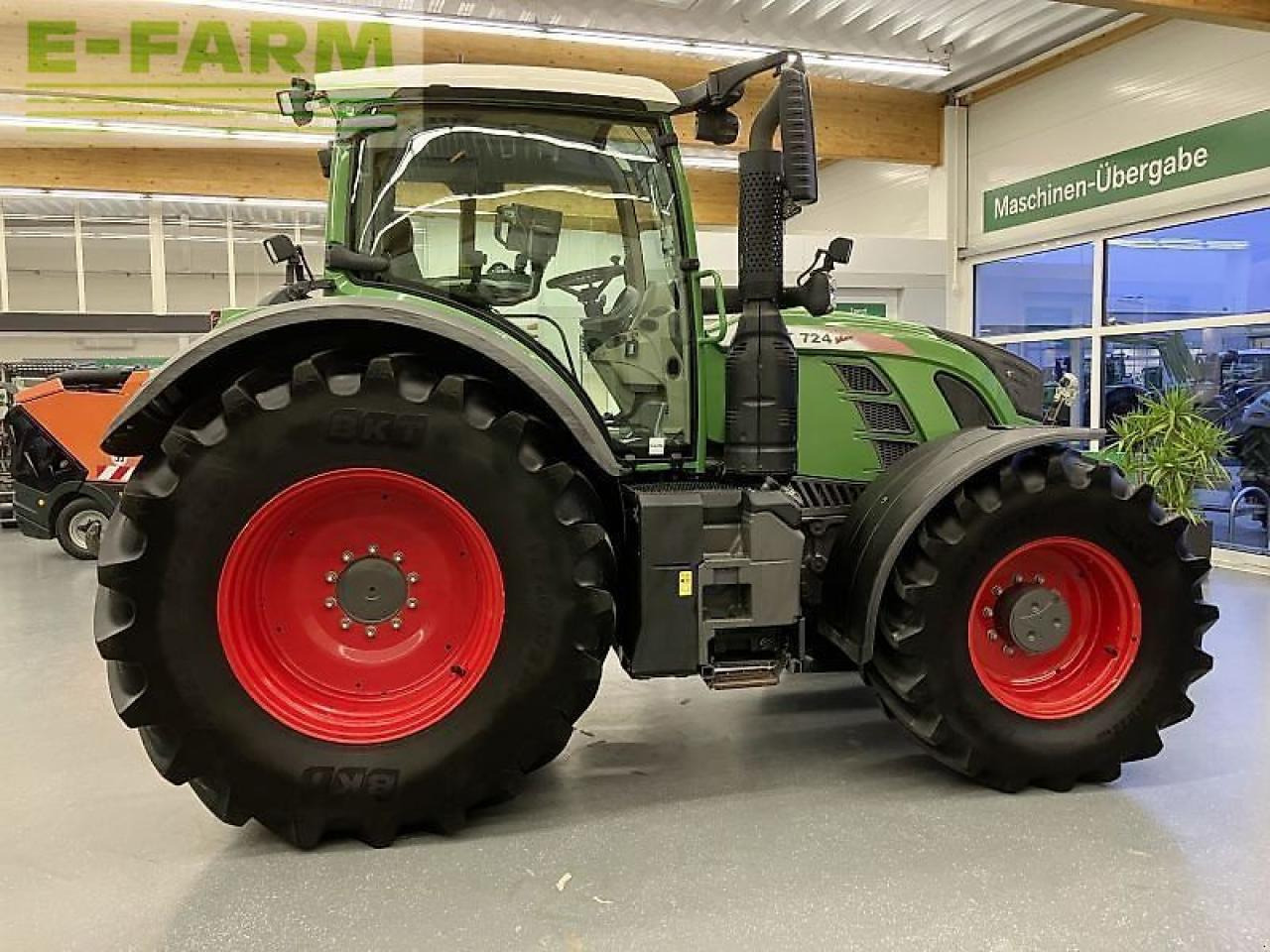 Fendt 724 vario s4 profi plus - Traktor: gambar 3 Fendt 724 vario s4 profi plus - Traktor: gambar 3