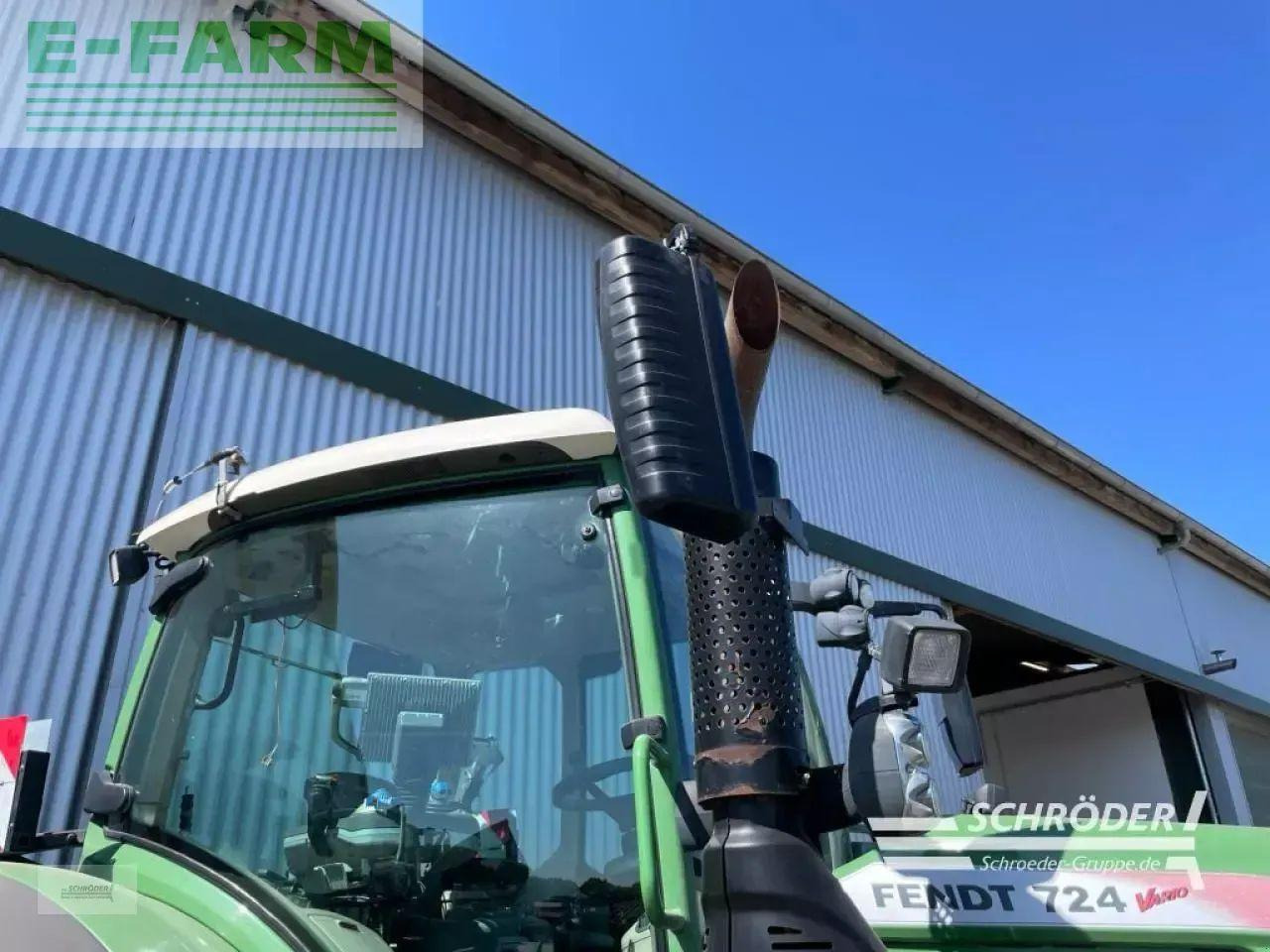 Fendt 724 vario s4 profi plus ProfiPlus - Traktor: gambar 4 Fendt 724 vario s4 profi plus ProfiPlus - Traktor: gambar 4