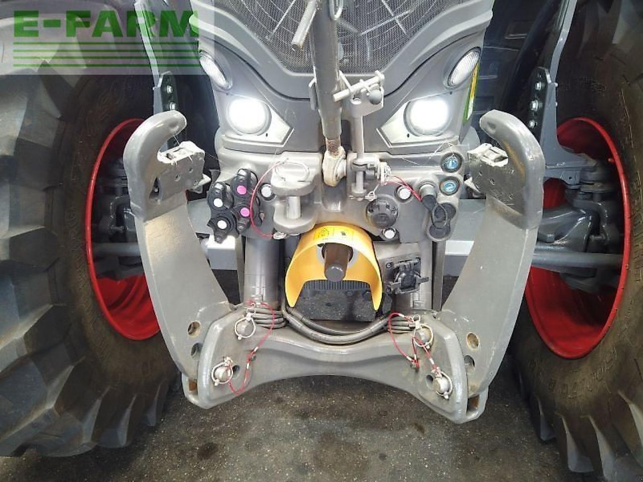 Fendt 728 vario gen7 - Traktor: gambar 3 Fendt 728 vario gen7 - Traktor: gambar 3