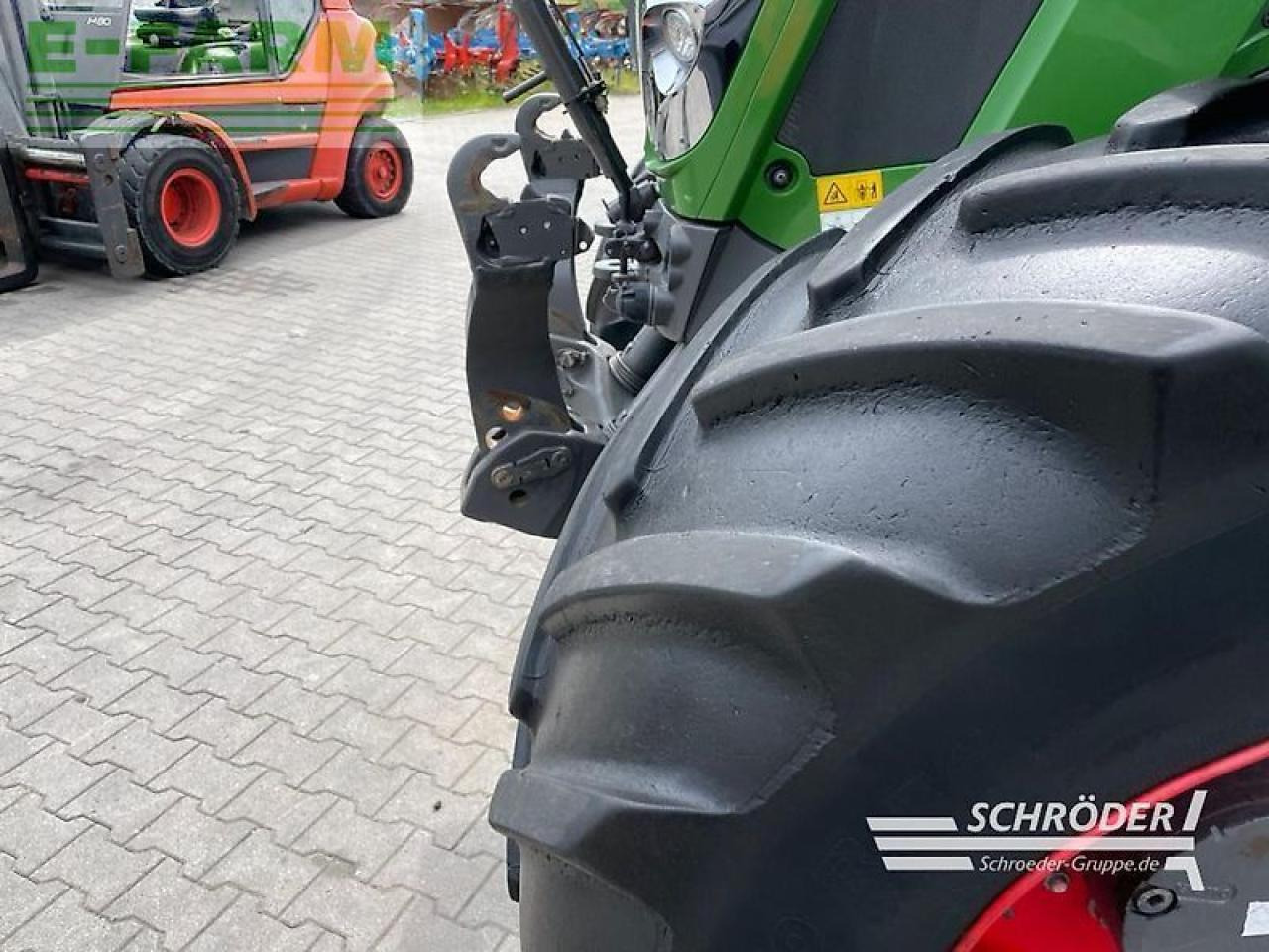 Traktor Fendt 824 vario s4 profi Profi: gambar 12