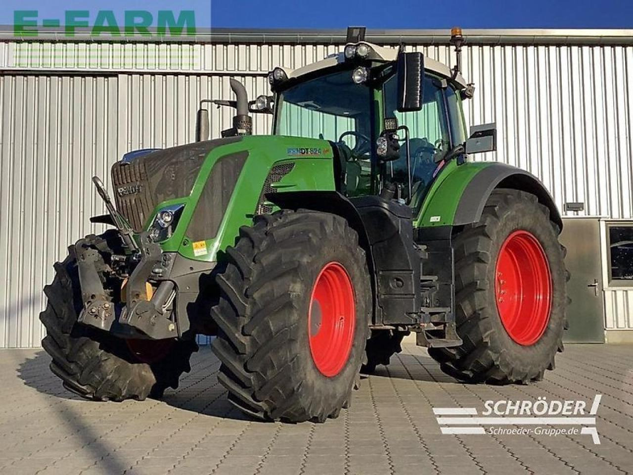 Fendt 824 vario s4 profi plus ProfiPlus - Traktor: gambar 1 Fendt 824 vario s4 profi plus ProfiPlus - Traktor: gambar 1
