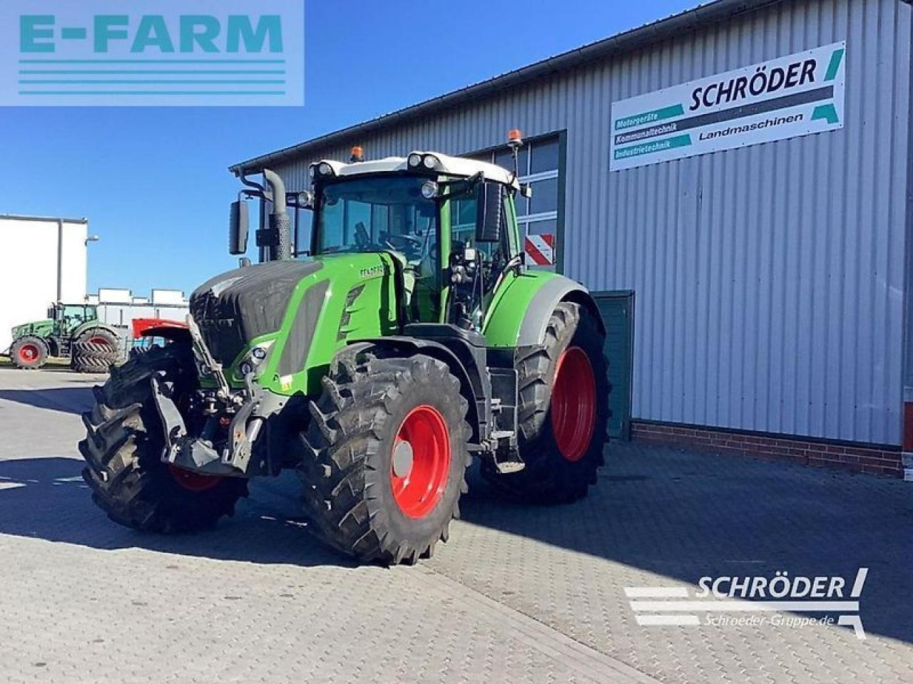 Fendt 824 vario s4 profi plus ProfiPlus - Traktor: gambar 1 Fendt 824 vario s4 profi plus ProfiPlus - Traktor: gambar 1