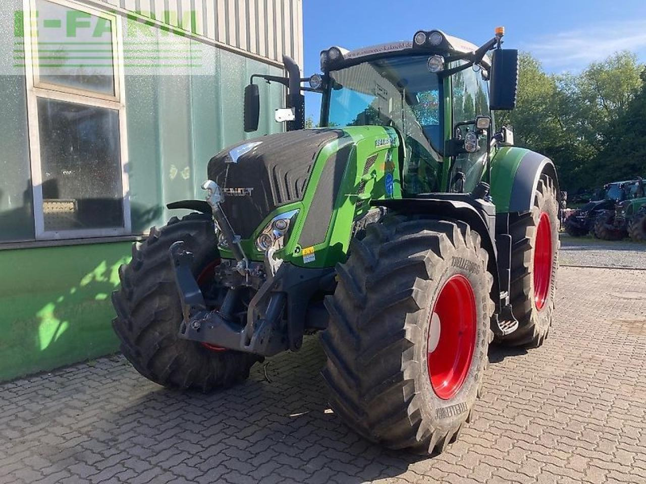Fendt 826 power plus - Traktor: gambar 3 Fendt 826 power plus - Traktor: gambar 3