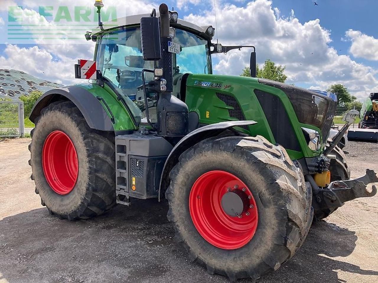 Fendt 826 s4 profiplus - Traktor: gambar 2 Fendt 826 s4 profiplus - Traktor: gambar 2