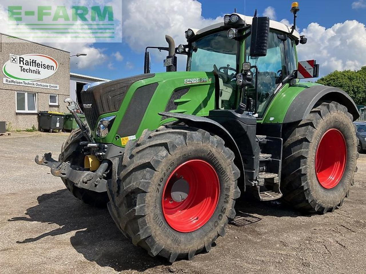 Fendt 826 s4 profiplus - Traktor: gambar 1 Fendt 826 s4 profiplus - Traktor: gambar 1