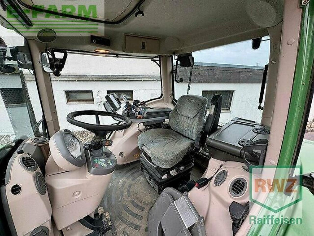 Fendt 826 scr profi - Traktor: gambar 2 Fendt 826 scr profi - Traktor: gambar 2