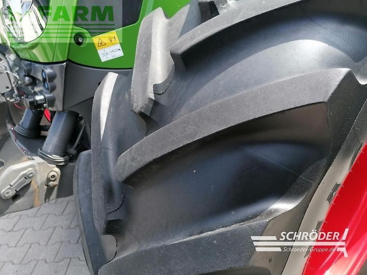 Traktor Fendt 828 s4 profi plus | motor 2024 neu: gambar 15 Traktor Fendt 828 s4 profi plus | motor 2024 neu: gambar 15