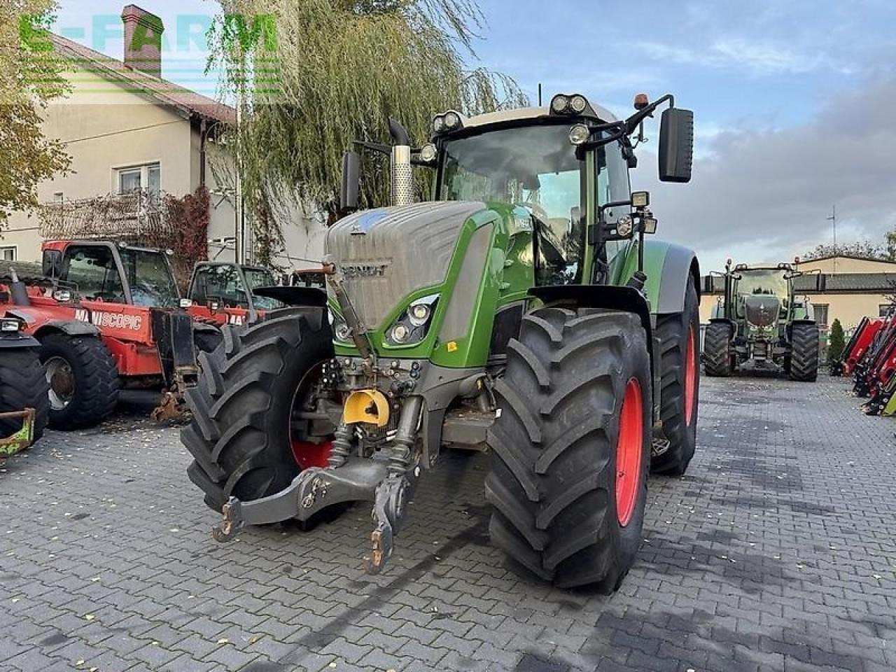 Fendt 828 vario profi+ plus nature green / wom / gps navi rtk trimble / tms ProfiPlus - Traktor: gambar 2 Fendt 828 vario profi+ plus nature green / wom / gps navi rtk trimble / tms ProfiPlus - Traktor: gambar 2