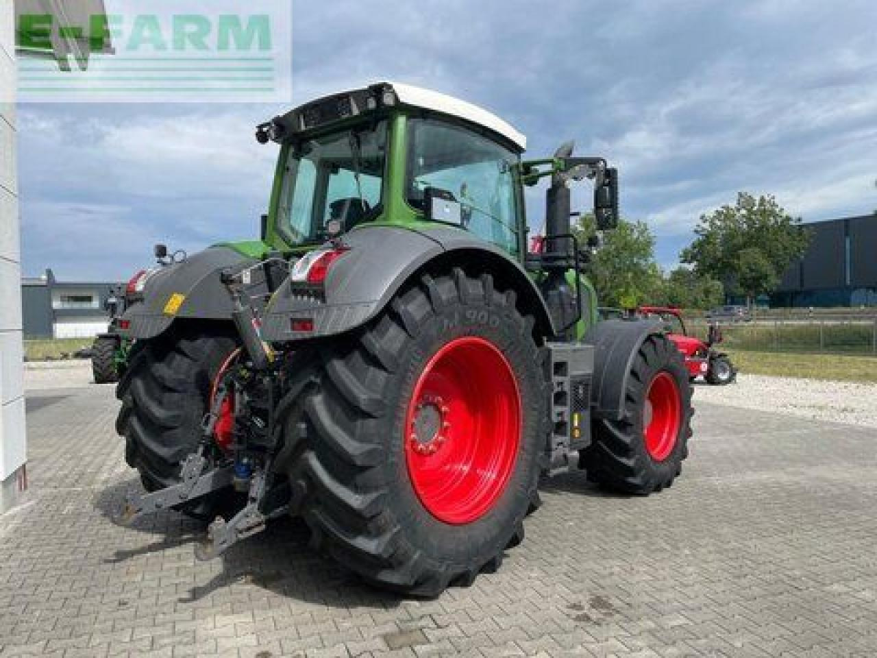 Fendt 828 vario profiplus ProfiPlus - Traktor: gambar 2 Fendt 828 vario profiplus ProfiPlus - Traktor: gambar 2