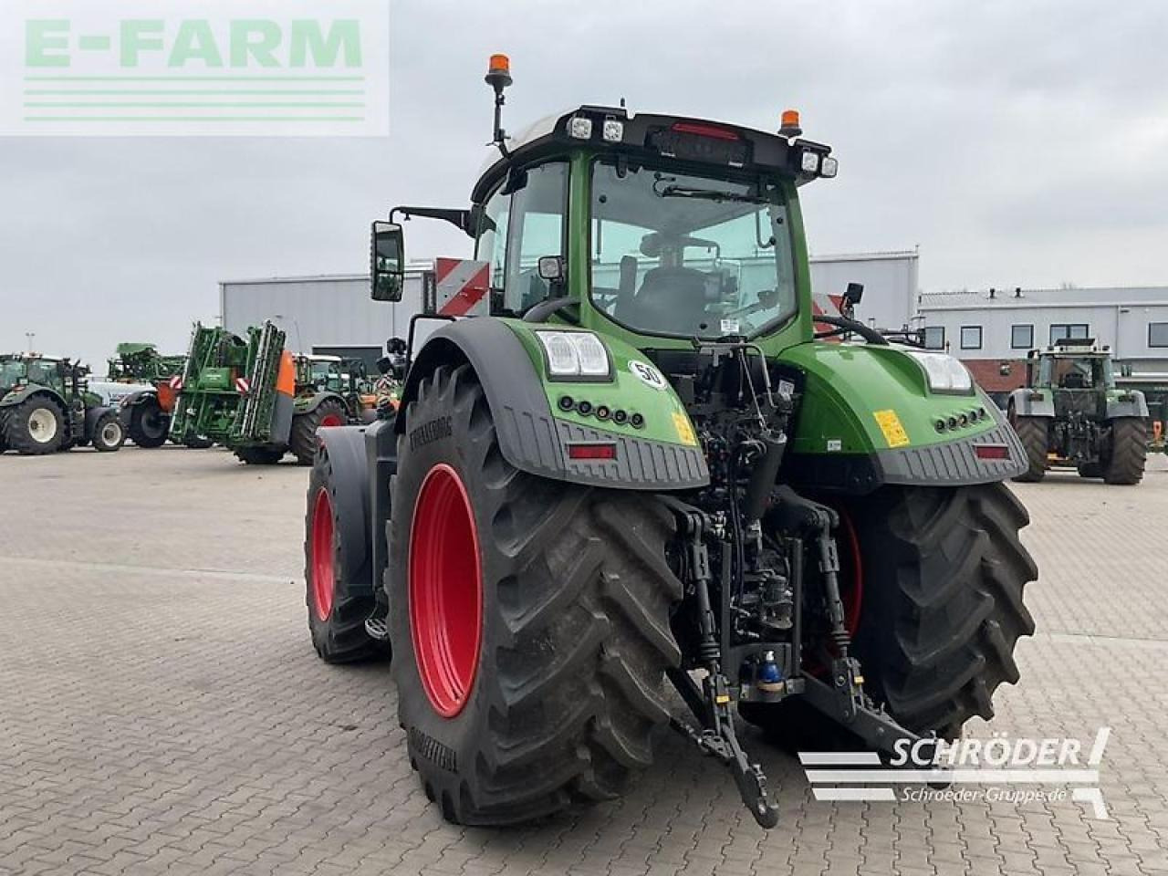 Fendt 930 vario gen7 profi plus ProfiPlus - Traktor: gambar 4 Fendt 930 vario gen7 profi plus ProfiPlus - Traktor: gambar 4