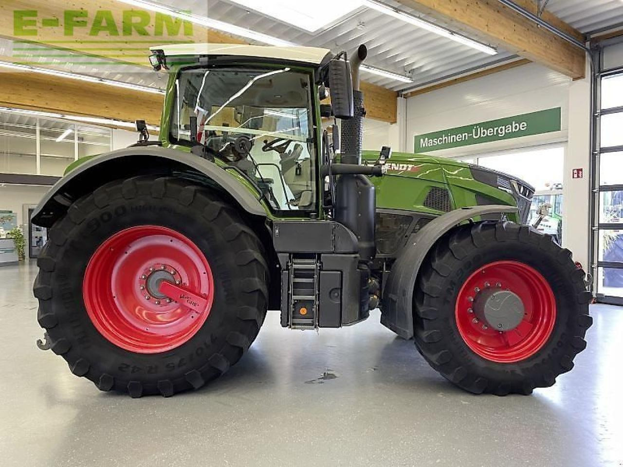 Fendt 933 vario gen6 - Traktor: gambar 5 Fendt 933 vario gen6 - Traktor: gambar 5