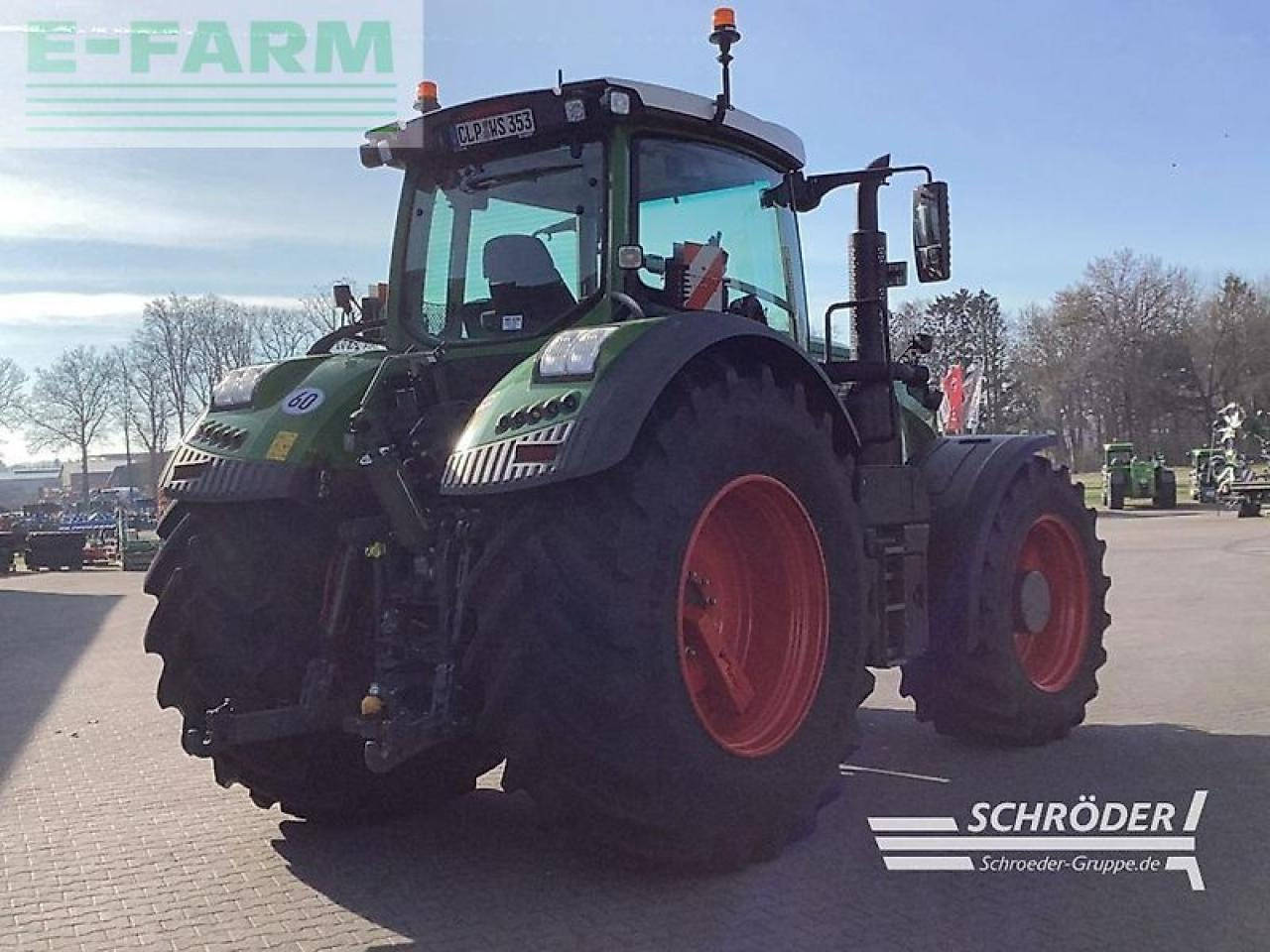 Fendt 933 vario gen7 profi plus ProfiPlus - Traktor: gambar 4 Fendt 933 vario gen7 profi plus ProfiPlus - Traktor: gambar 4