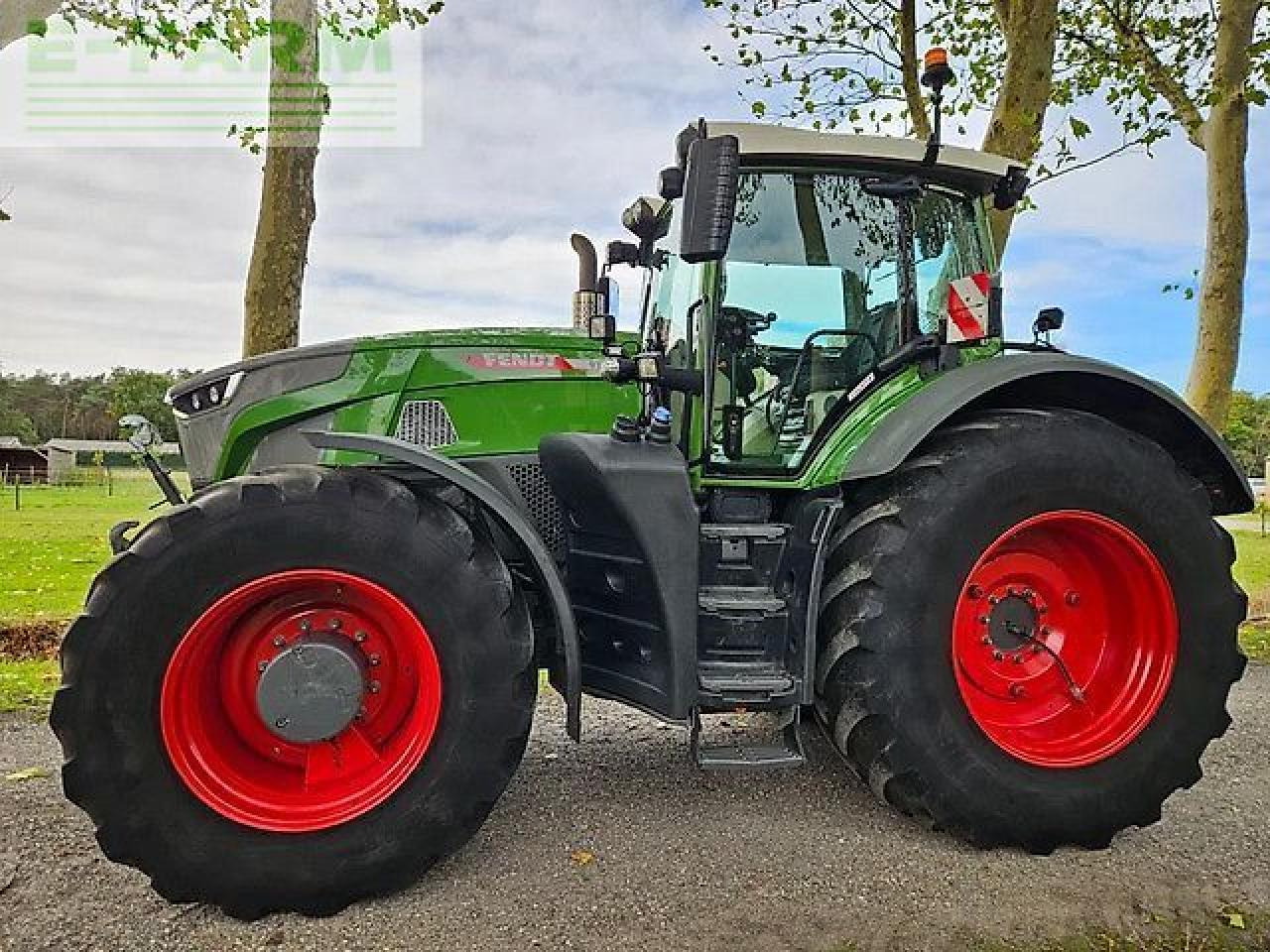 Fendt 936 vario gen 7 profi plus sett. 2 ( 930 933 939 942 ) fzw ProfiPlus - Traktor: gambar 3 Fendt 936 vario gen 7 profi plus sett. 2 ( 930 933 939 942 ) fzw ProfiPlus - Traktor: gambar 3
