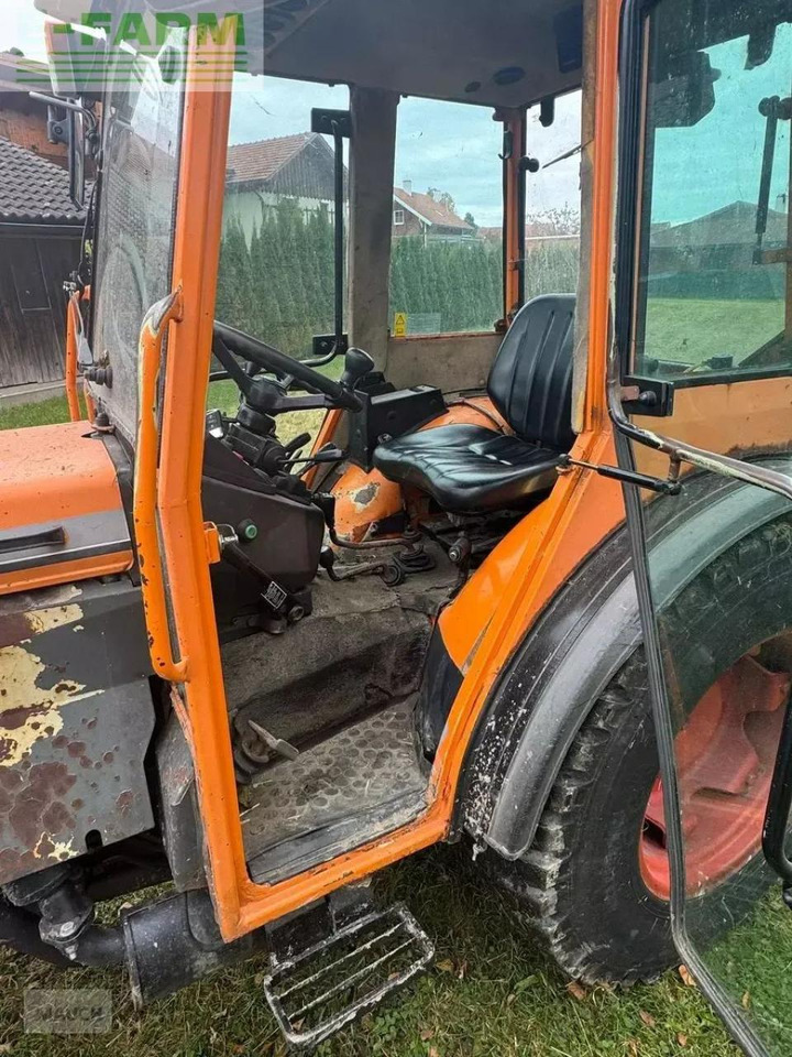 Fendt farmer 250 va-k - Traktor: gambar 4 Fendt farmer 250 va-k - Traktor: gambar 4