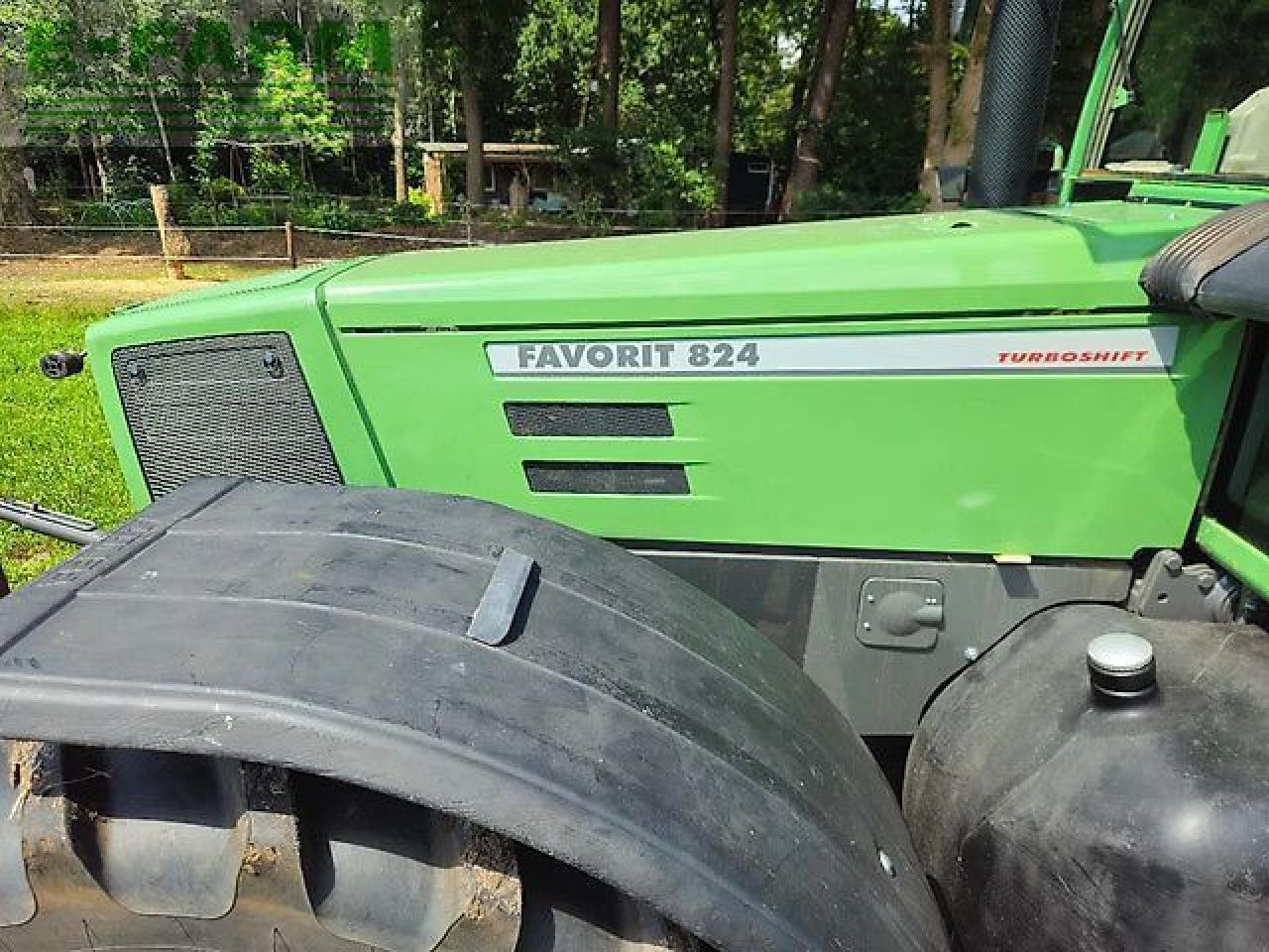 Traktor Fendt favorit 824 turboshift ( 816 818 822 ): gambar 14